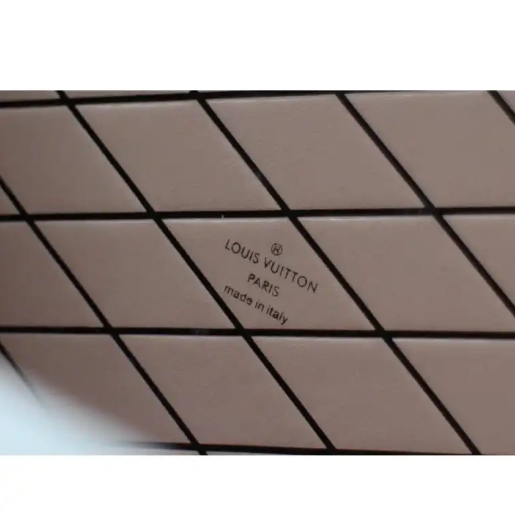 Fashionrep LV 205fy0016 Bags 0502